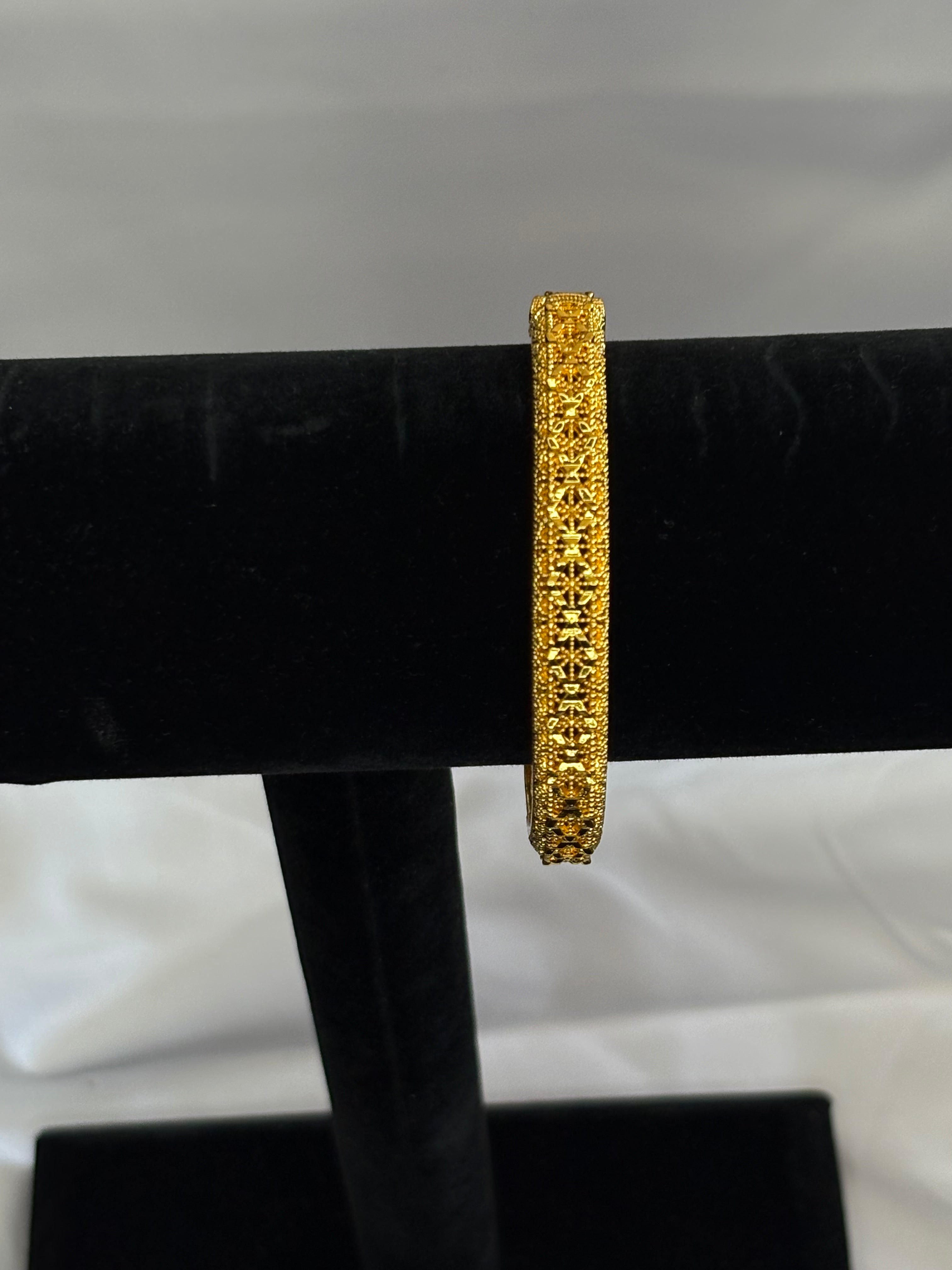 Gold plated bangle
