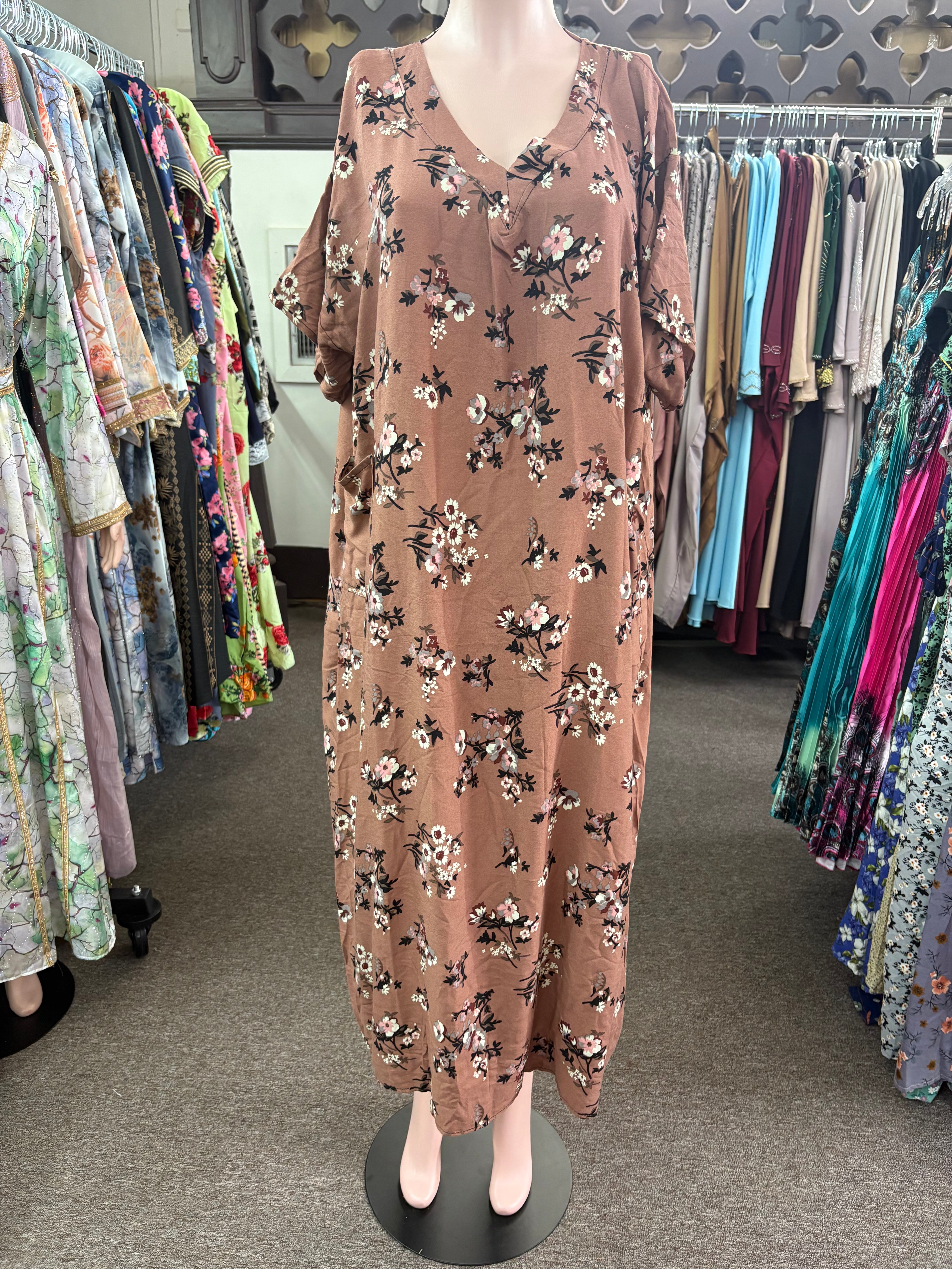 Casual midi dress with pockets