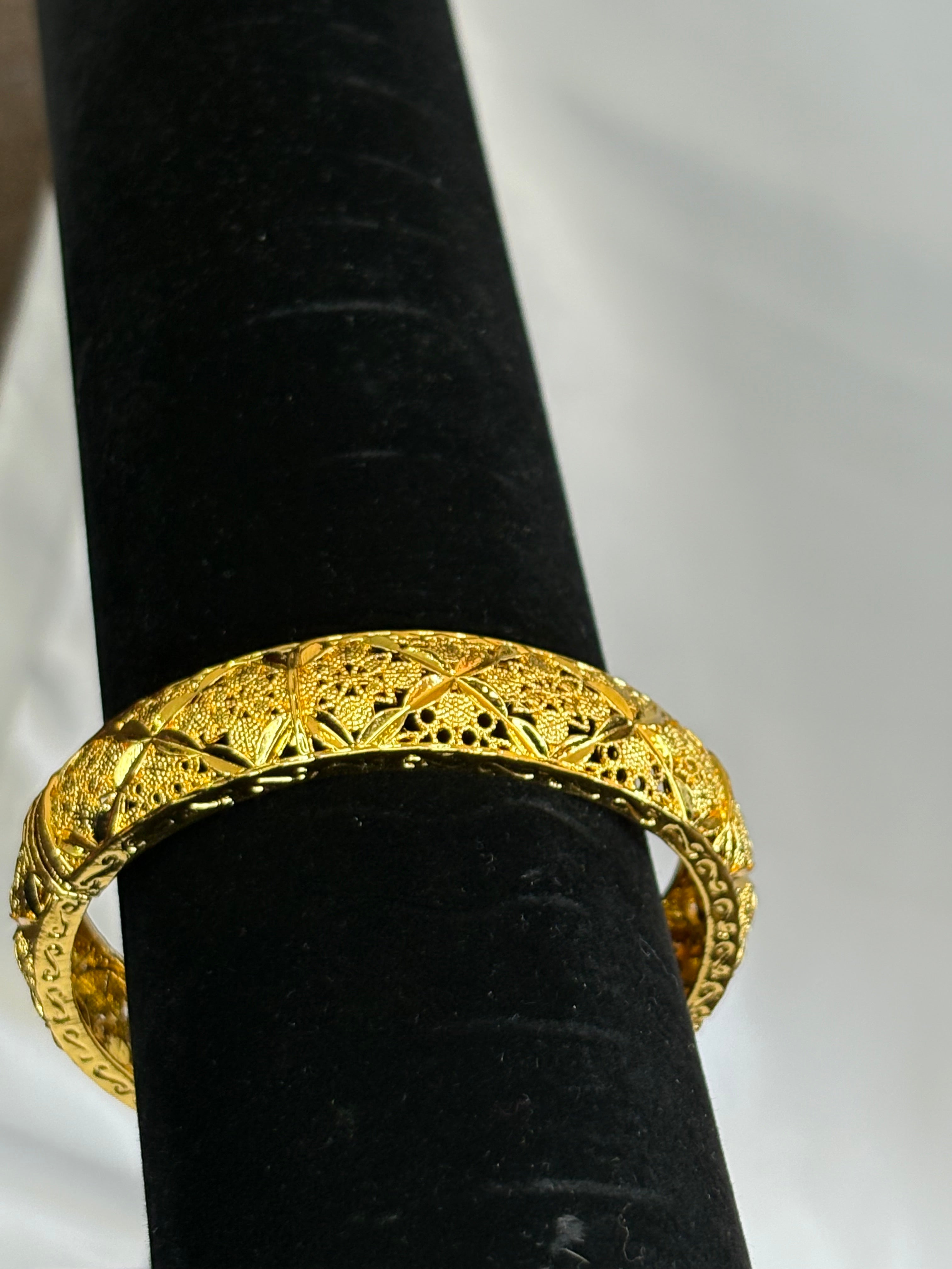 Gold plated bangle