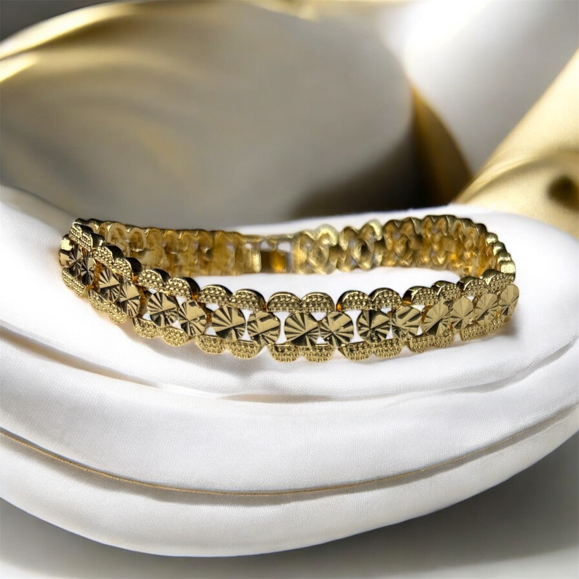 Gold plated bracelet