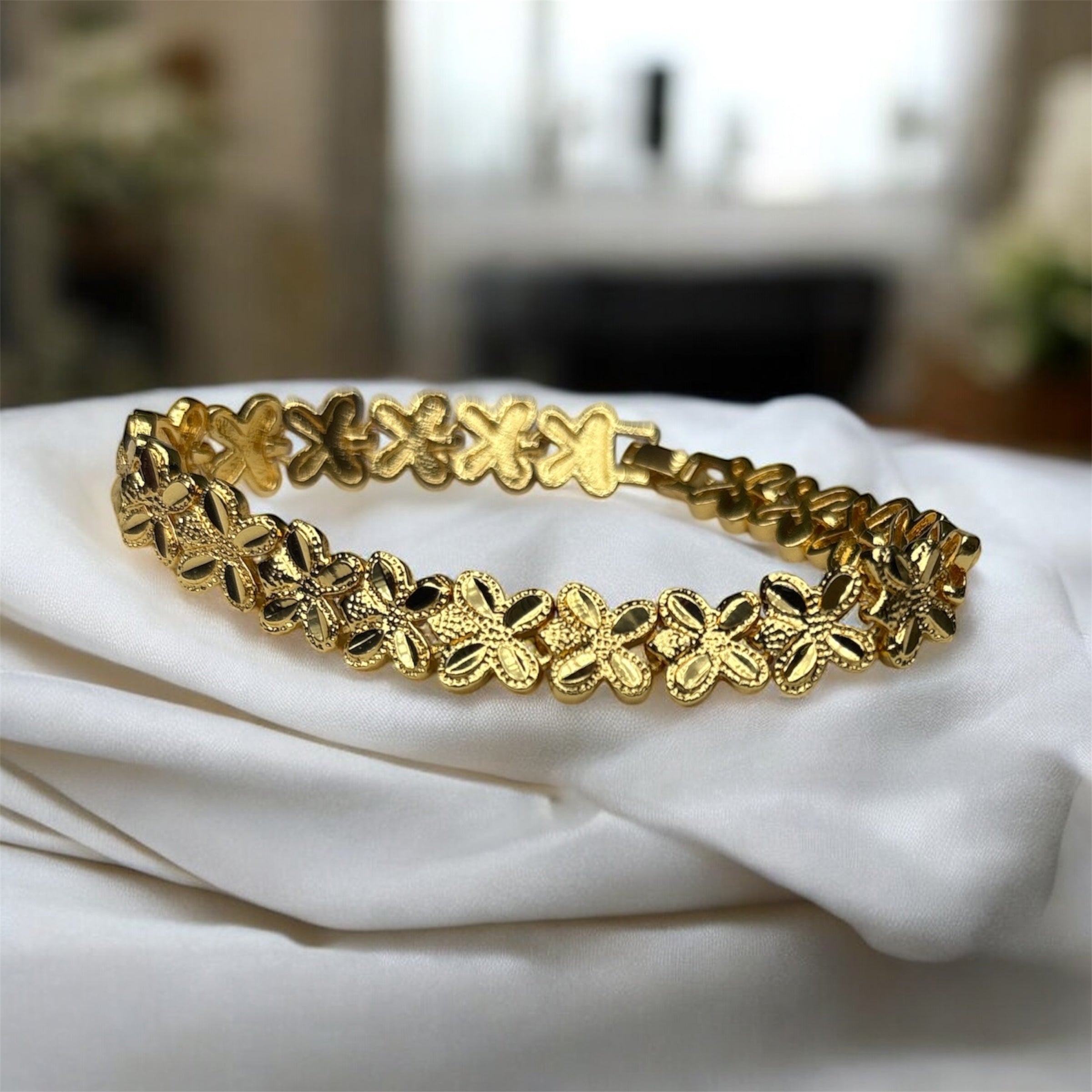 Gold plated bracelet