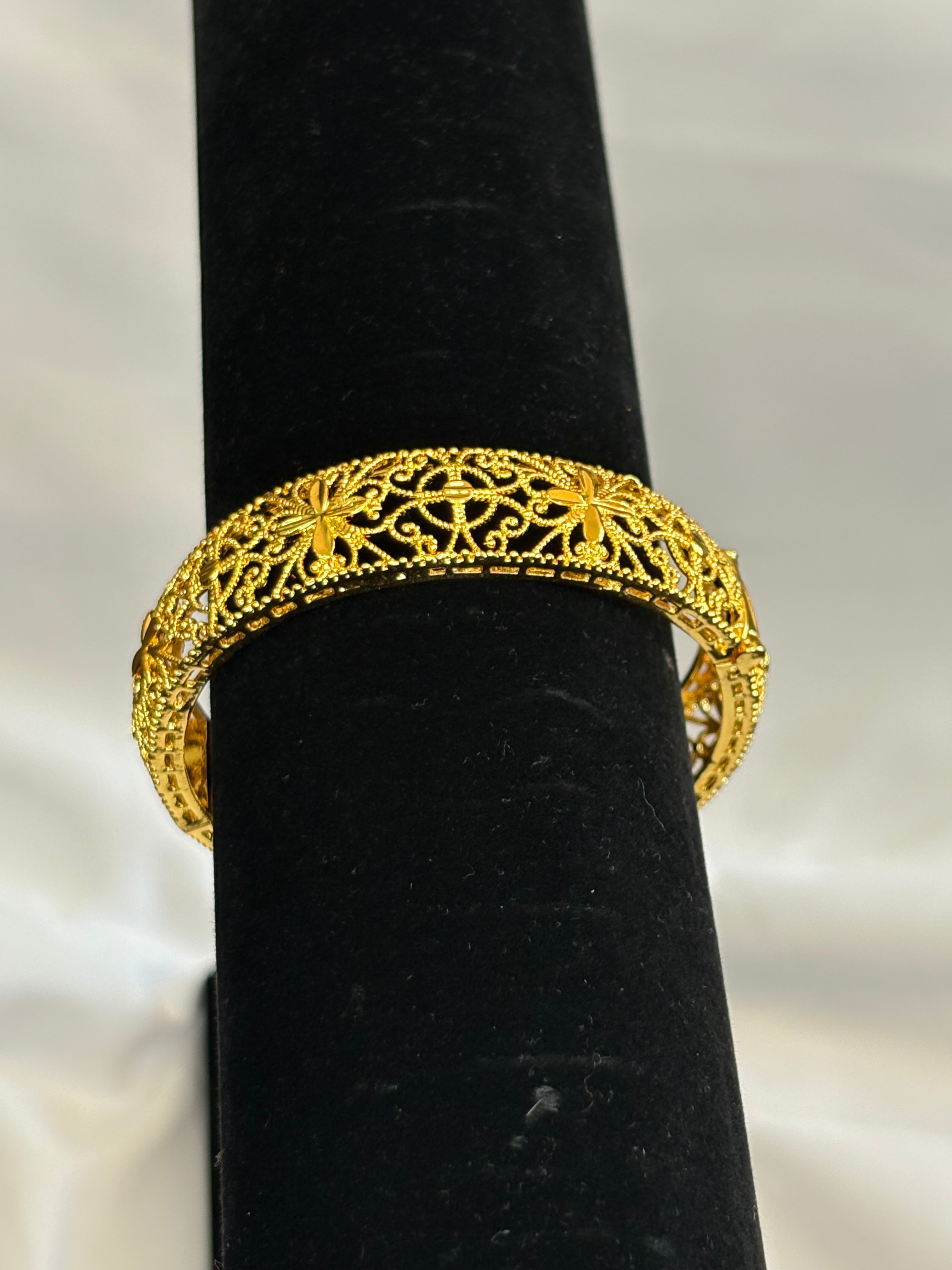 Gold plated bangle