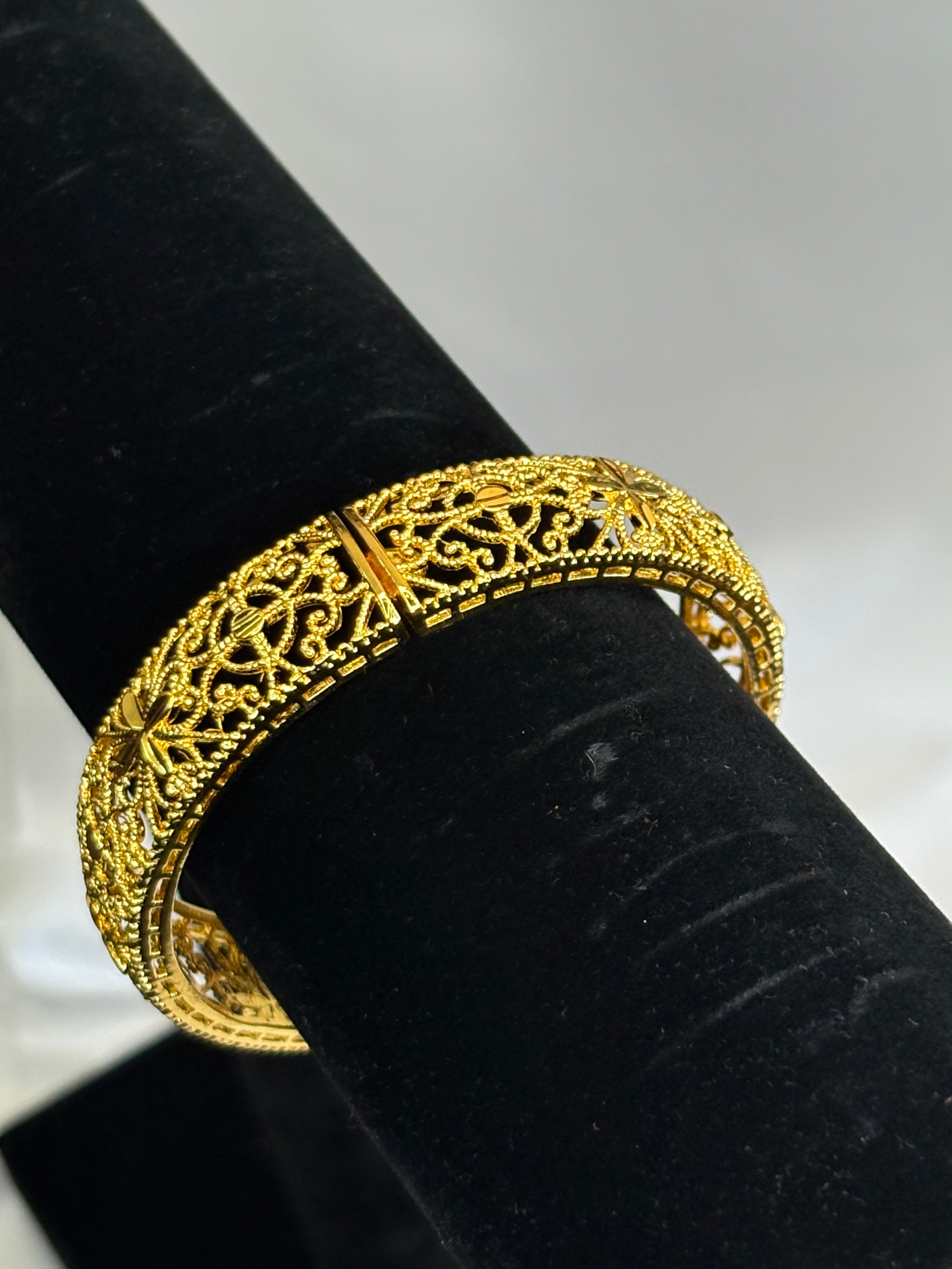 Gold plated bangle