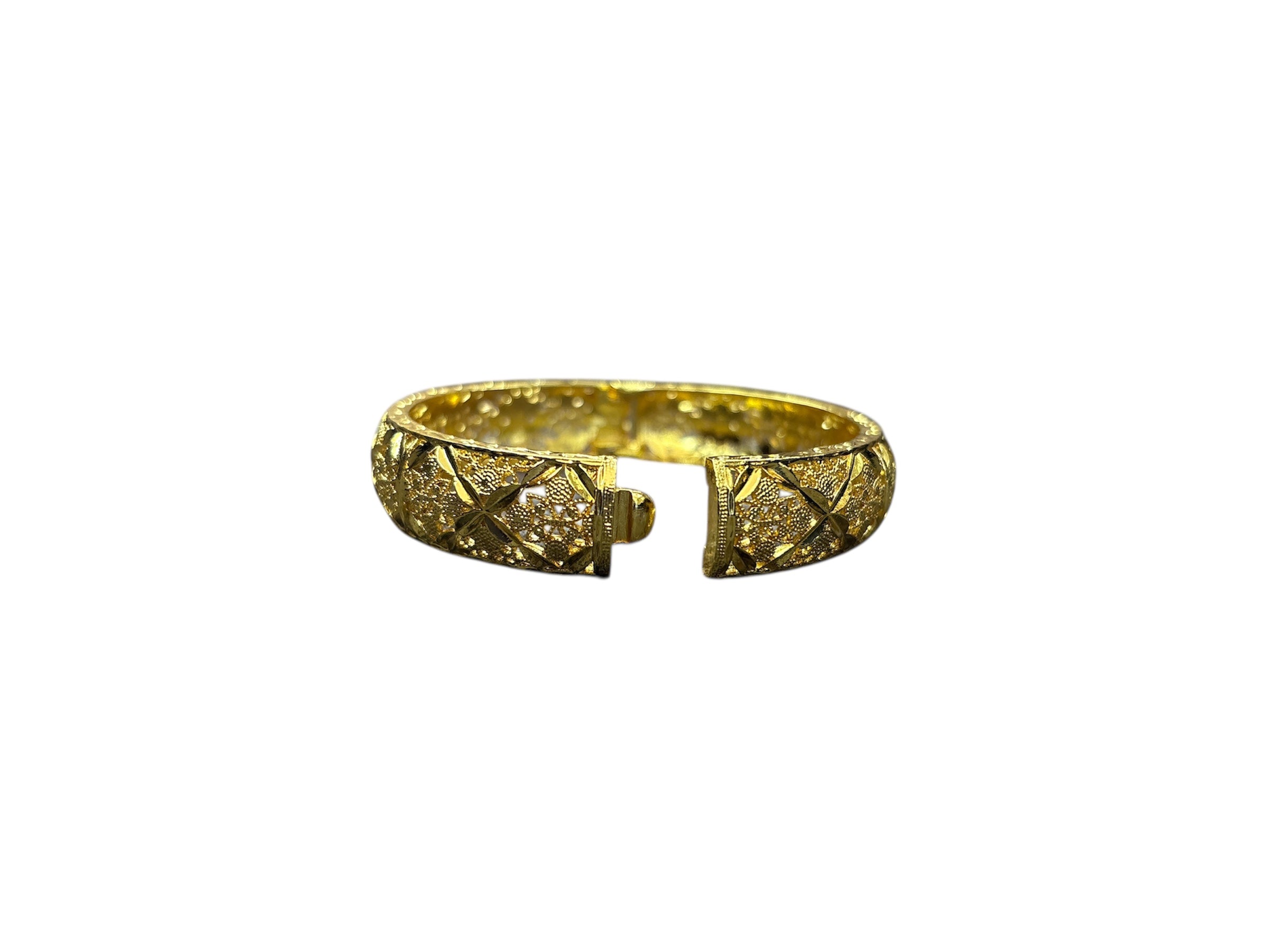 Gold plated bangle