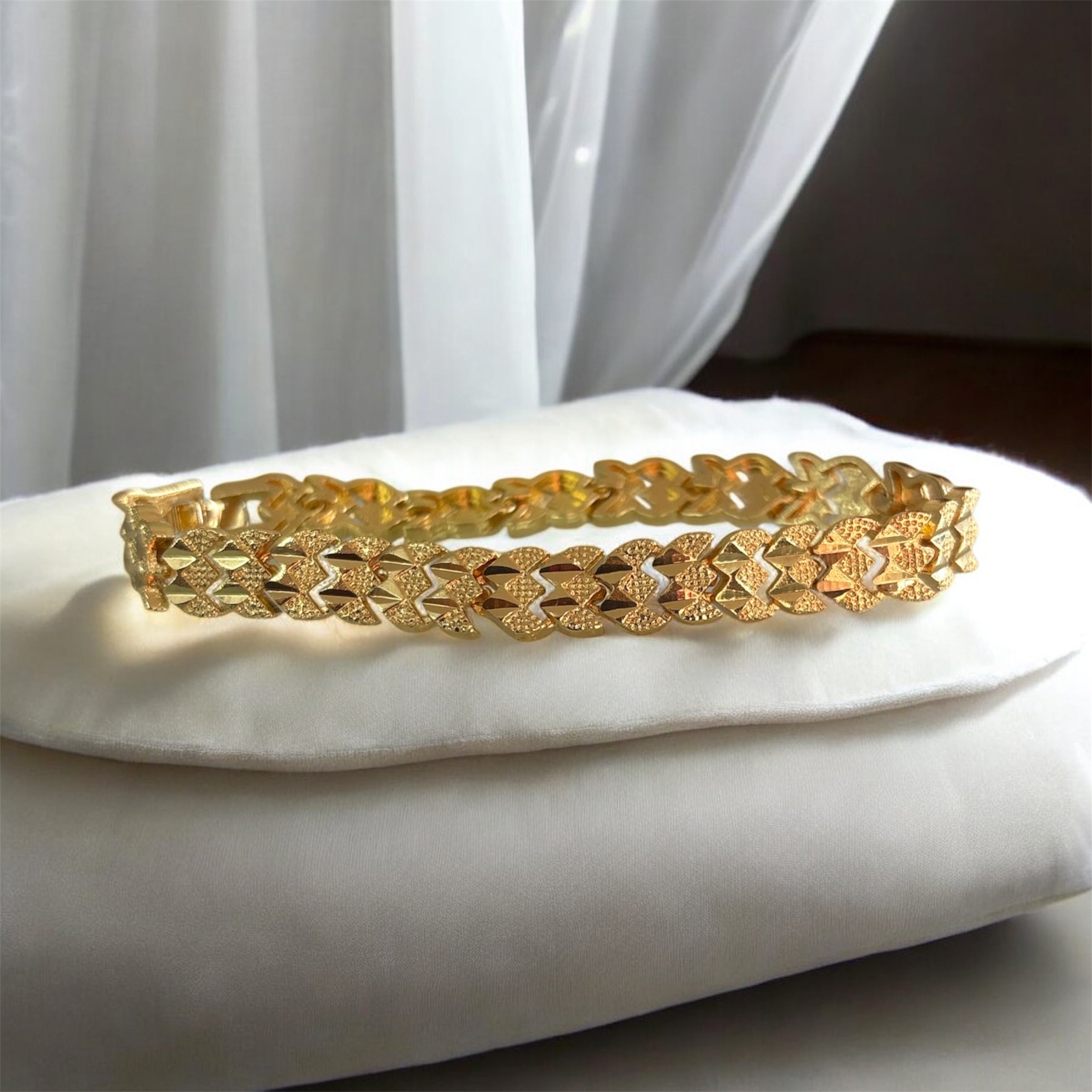 Gold plated bracelet