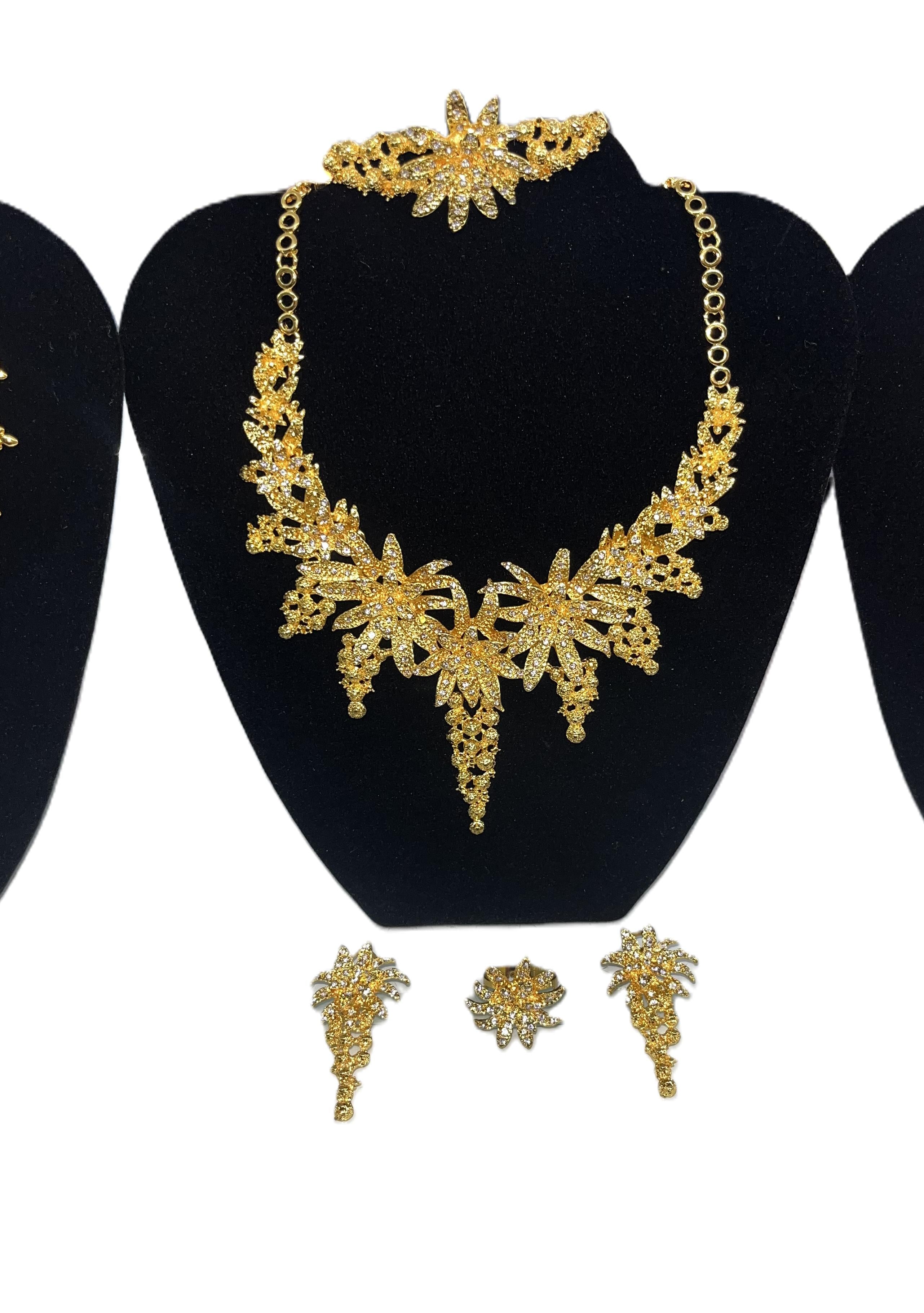 Gold plated 5 piece jewelry set