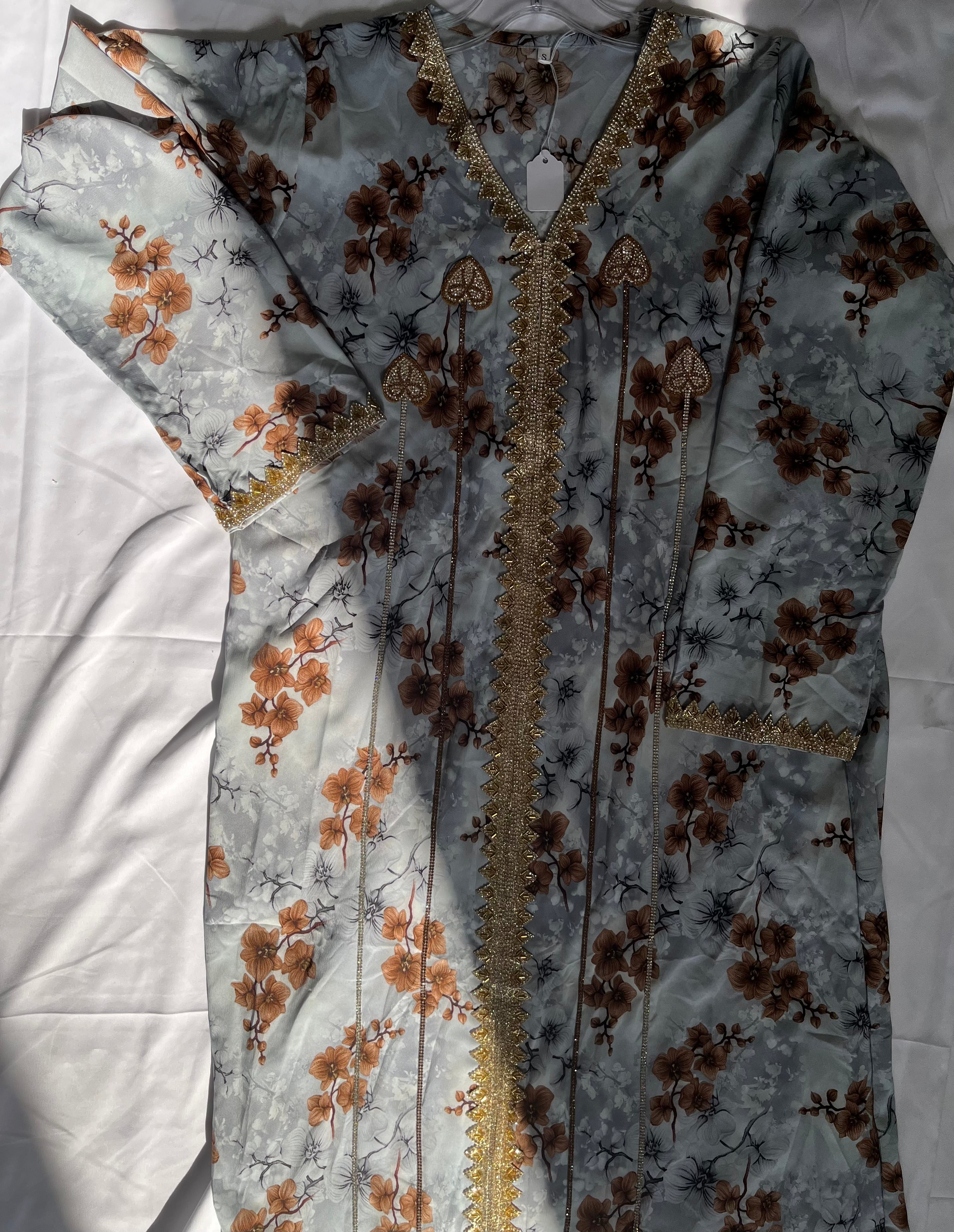 Women's mukhawar