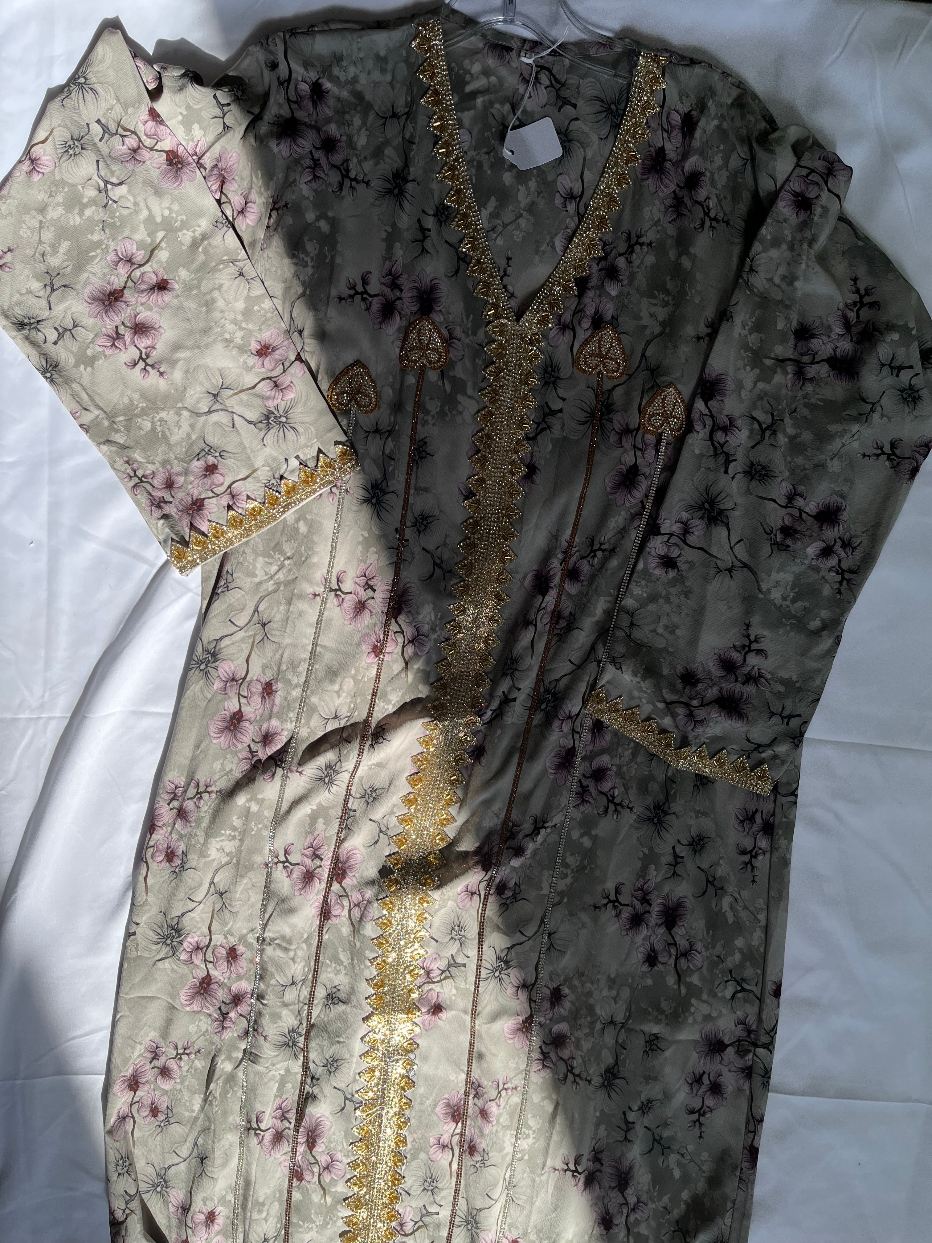 Women's mukhawar