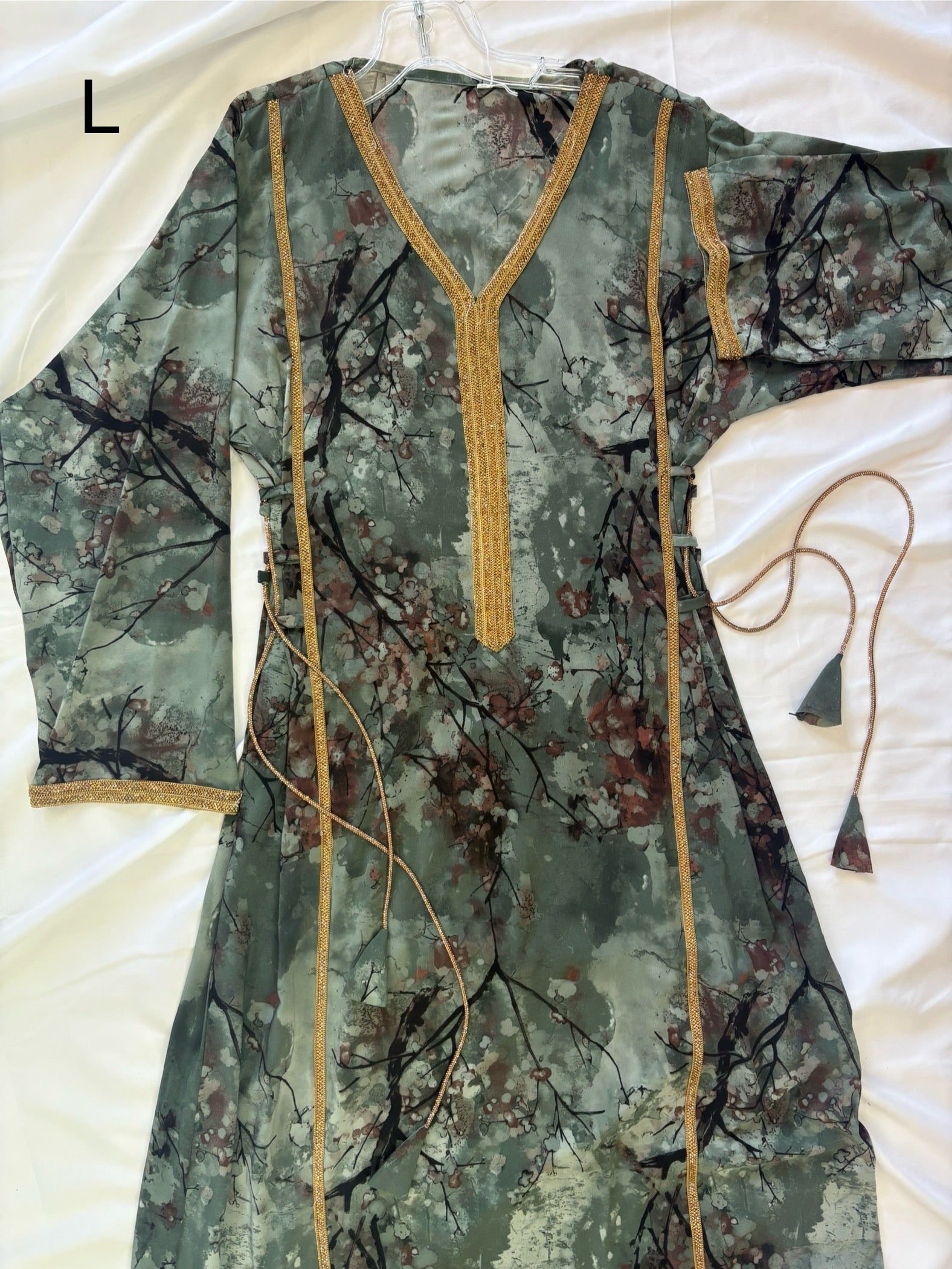 Women's mukhawar