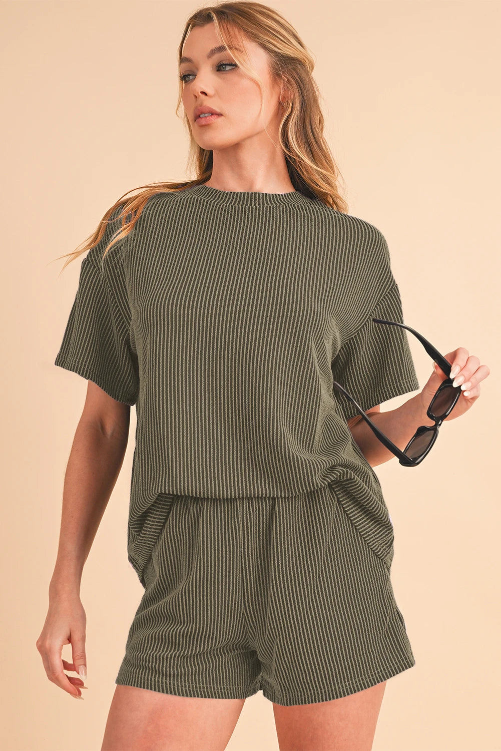 Ribbed texture loose fit tee & shorts set