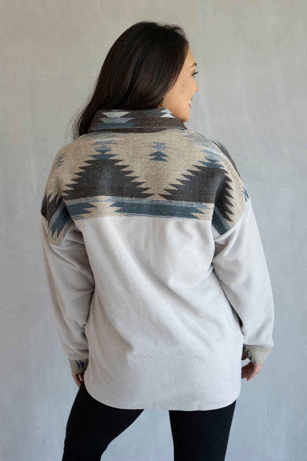 SKT2200 Flo Print Trim Shacket w/ Front Pockets