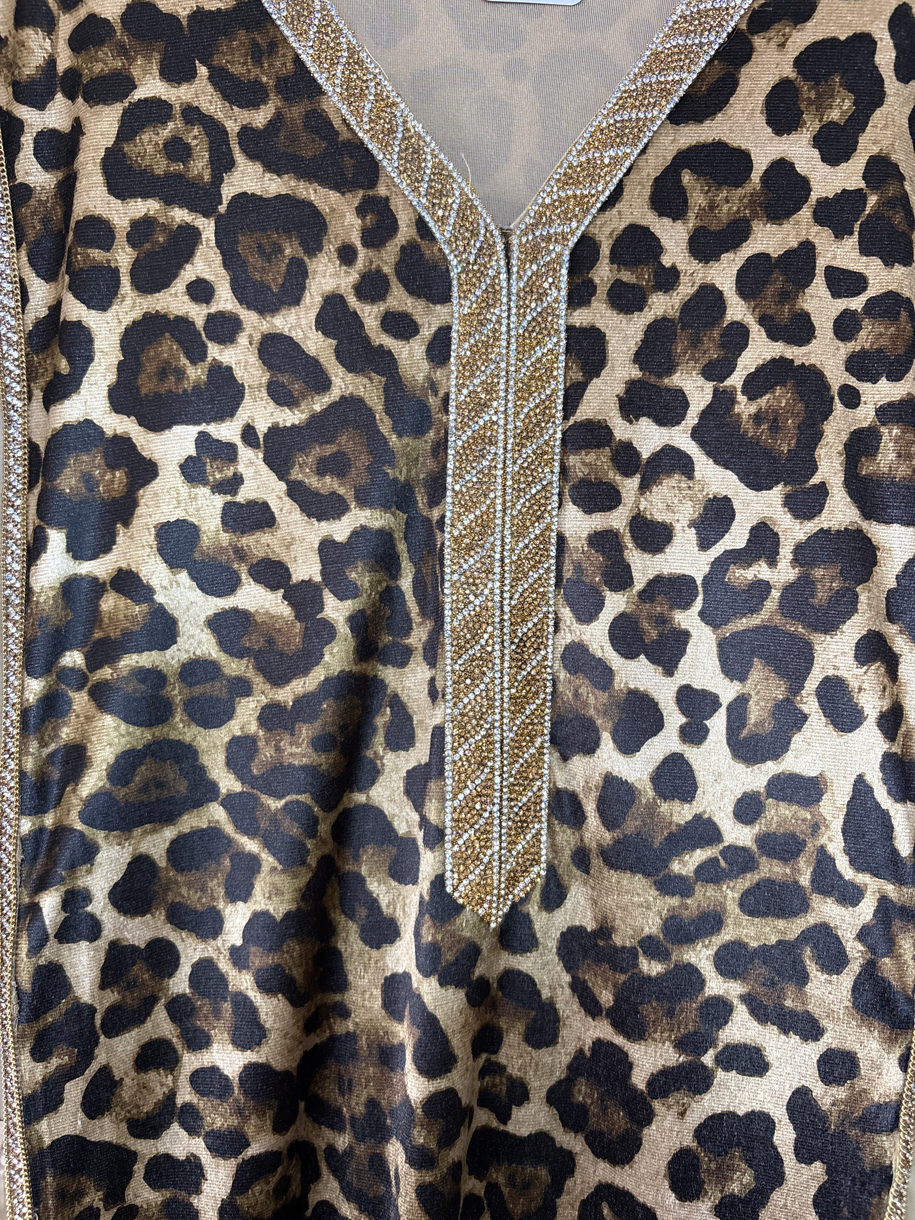 Velvet Cheetah print mukhawar