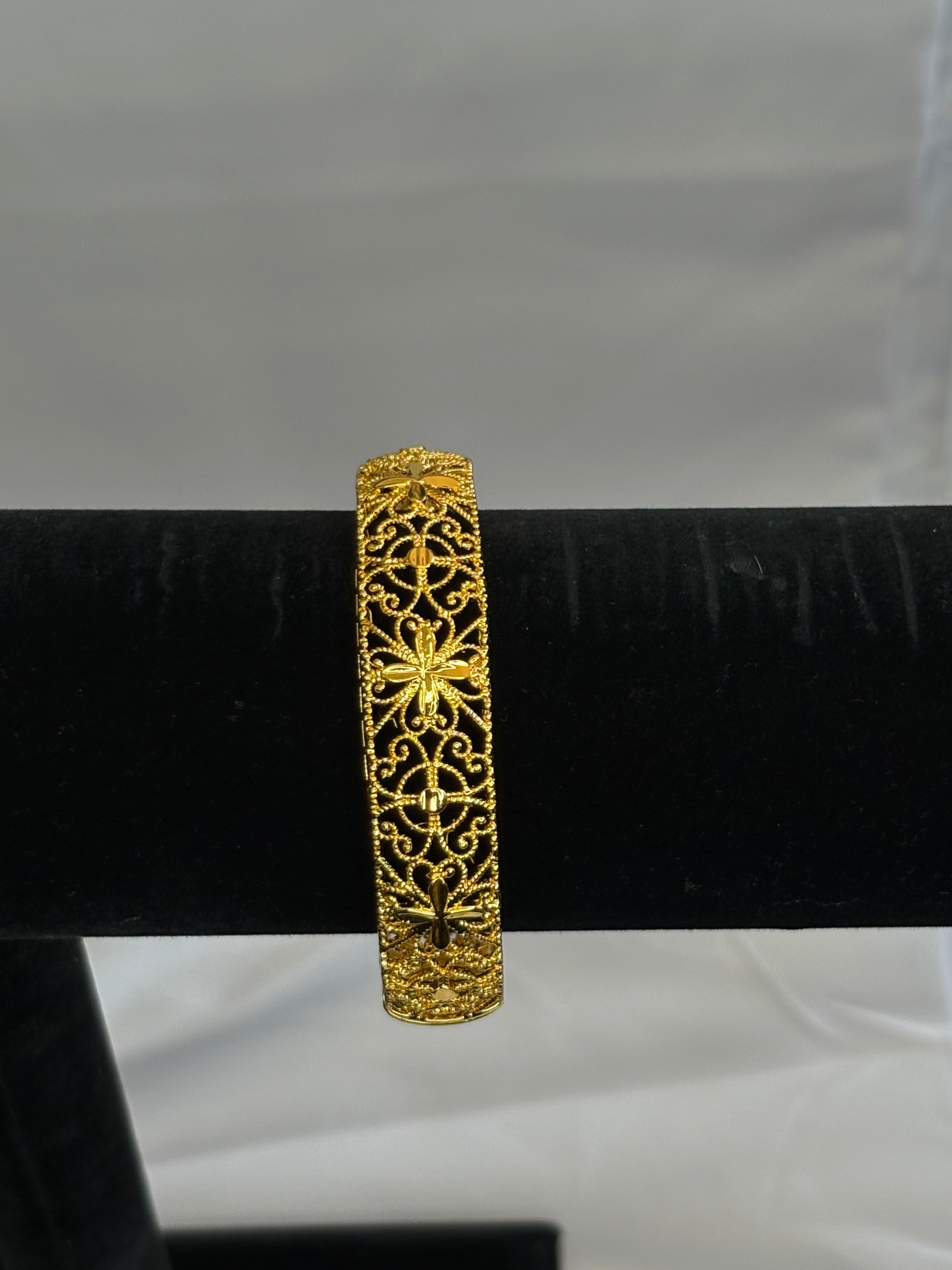 Gold plated bangle