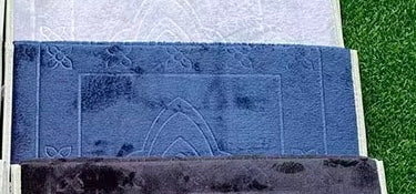 Prayer mat with back rest