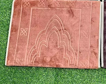 Prayer mat with back rest