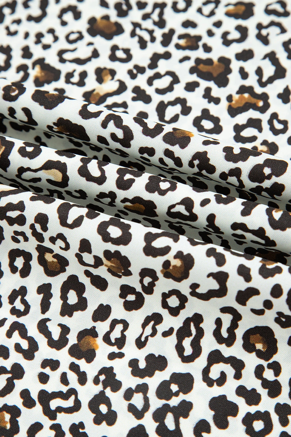 Plus Size Leopard Half-Button Collared Puff Sleeve Dress